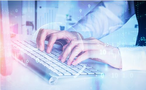 聞小明入選武漢市高新技術(shù)產(chǎn)業(yè)協(xié)會(huì)專家?guī)欤行l(wèi)慧通聯(lián)合創(chuàng)始人助力產(chǎn)業(yè)技術(shù)咨詢